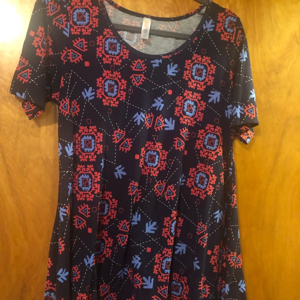 Lularoe Perfect T